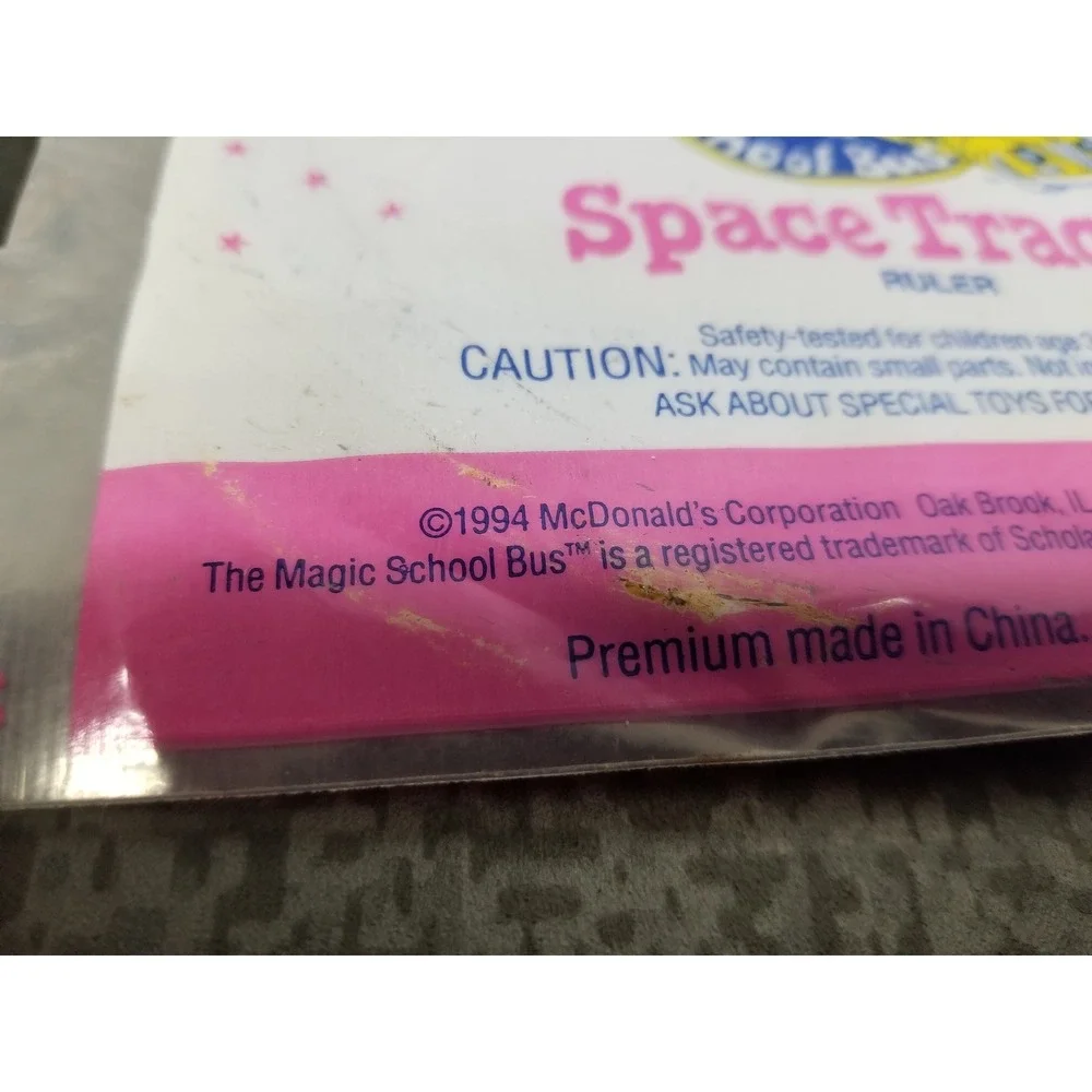Vintage 1994 McDonalds Magic School Bus Happy Meal Toys Geo Fossil Space Tracer